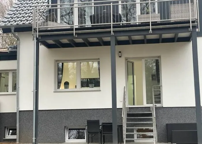 foto di Blick Auf Burg Bergerhausen Appartamento Kerpen 