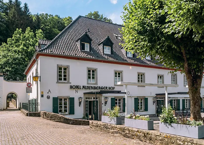 Romantik Hotel-Restaurant Altenberger Hof Odenthal photo