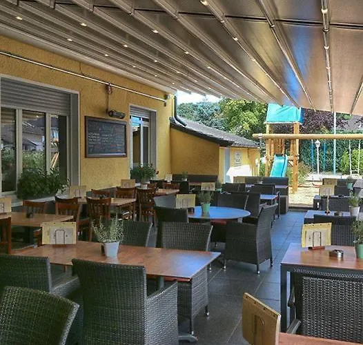 Touch Down Motel Lohmar photo