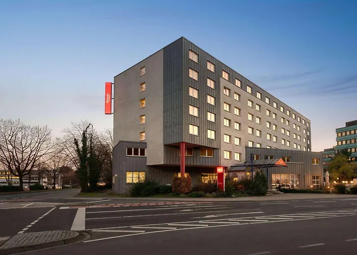 Ramada By Wyndham Bottrop City photo