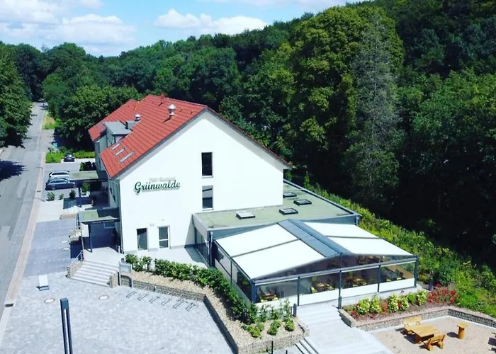 Hotel Gruenwalde Halle  photo