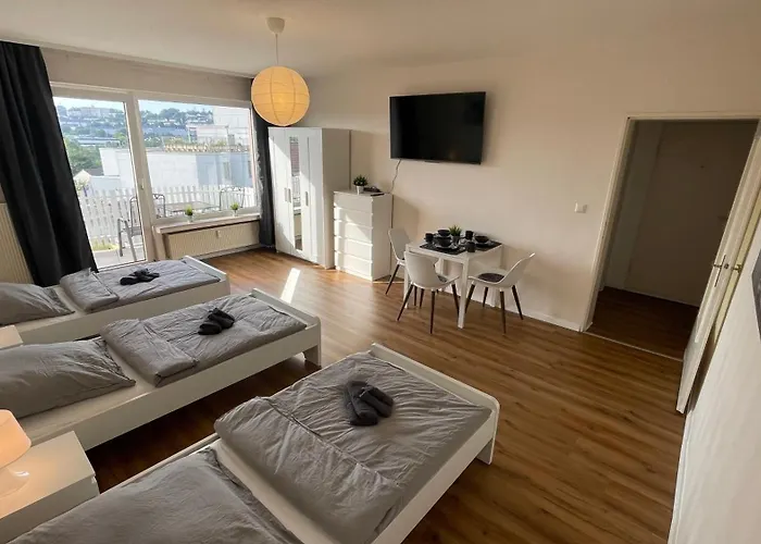 Grosse Wohnung Mit 7 Betten, Grosse Kueche, Balkon Luedenscheid photo