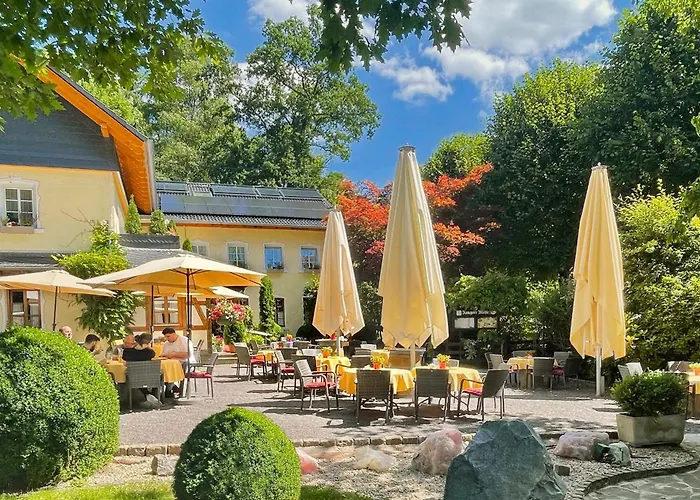Hotel Restaurant Rengser Muehle Bergneustadt photo