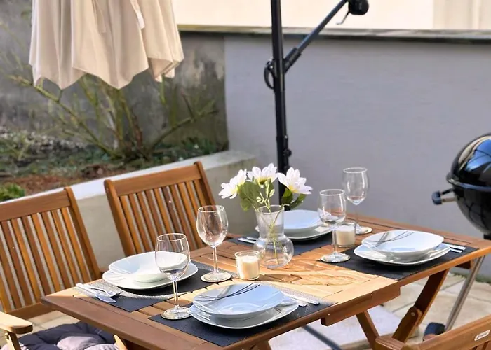 Mola Apartments-Stilvolle Altstadtwohnung- Seilersee-5 Personen-Terrasse-Grill-Gratis Wlan photo