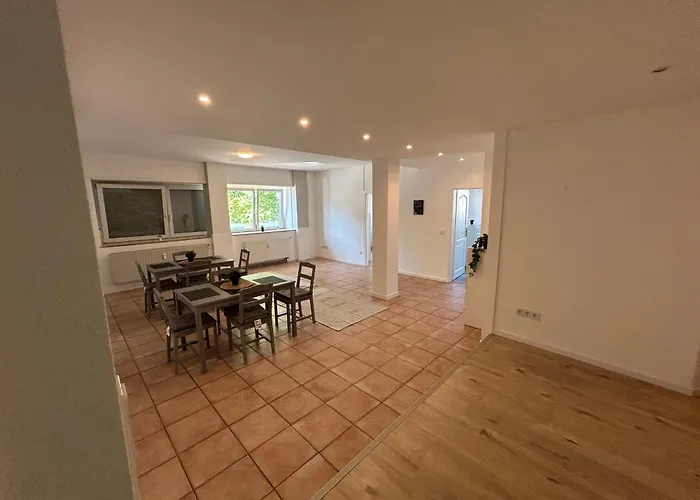Sehr Schoenes, Grosses Und Moebliertes Apartment Leverkusen foto