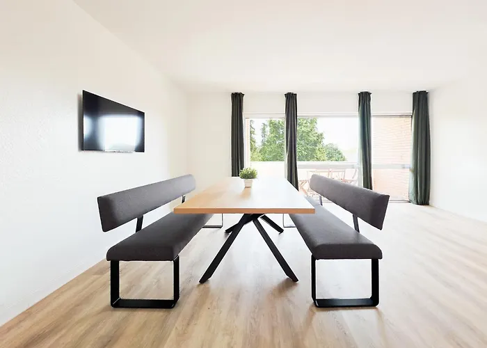 Tolstov Apartments - 3 Room Apartment - Balcony - Kitchen - Washing Machine - Next To Cologne Frechen foto