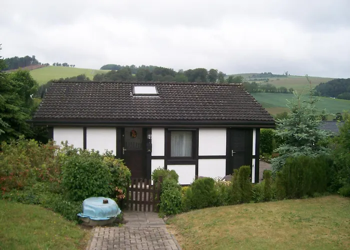 Frisch Renoviertes Ferienhaus In Meschede-Hennesee Erflinghausen foto