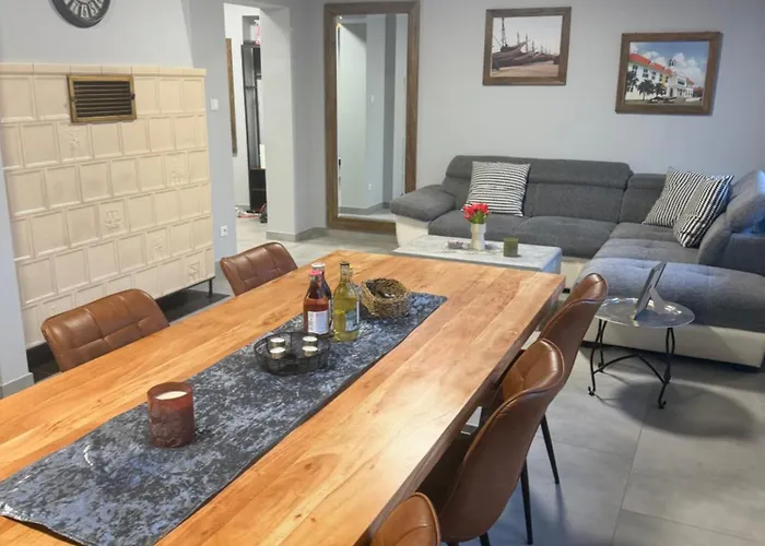 Wg-Zimmer-Monteurzimmer-Ferienwohnung Bis 10 Personen Aldenhoven  foto