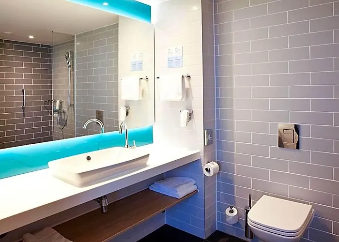 Holiday Inn Express And Suites Monheim Am Rhein By Ihg Baumberg照片