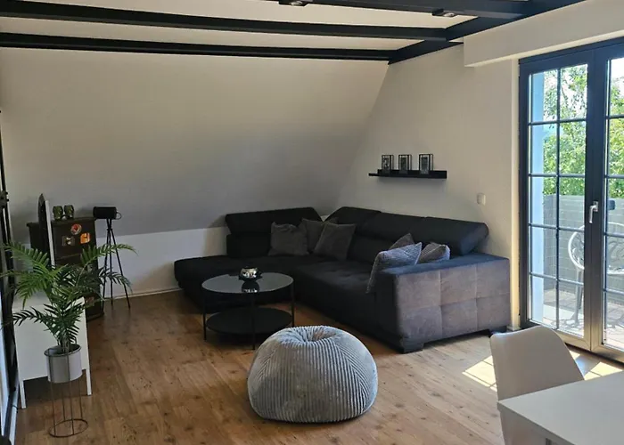 Moderne Ferienwohnung Mit Balkon, In Waldnaehe Arnsberg zdjęcie