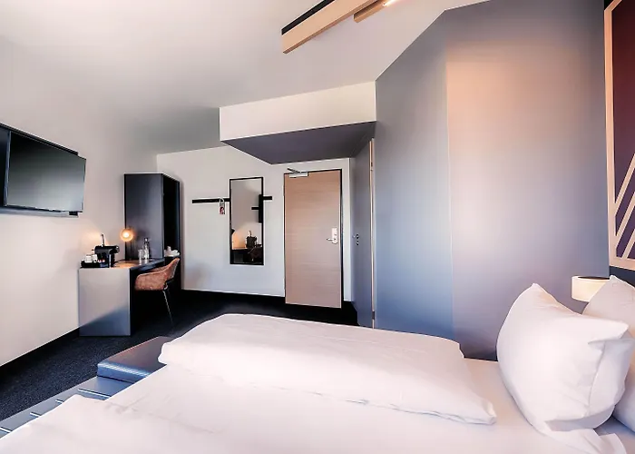 صورة B&B Hotel Koeln-فريشن