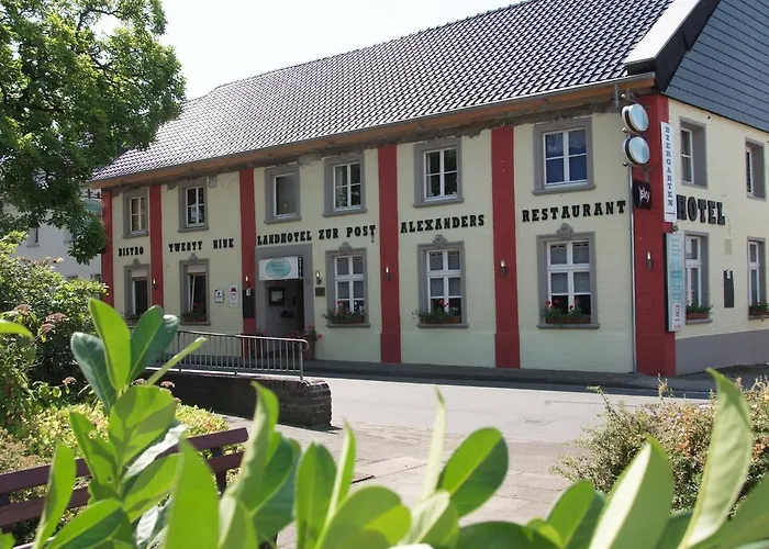 Hoerstgener Landhotel Zur Post Kamp-Lintfort photo
