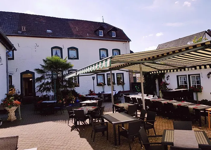 Hotel Restaurant Jaegerhof Duren photo