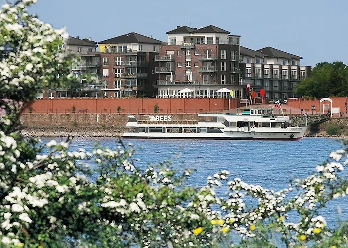 Hotel Rheinpark Rees photo