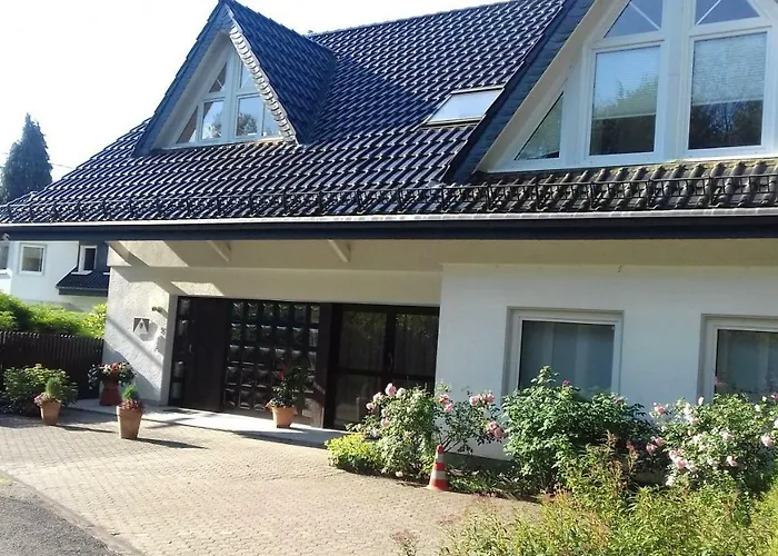Haus Papst Johannes Paul. Ii. Nuembrecht photo
